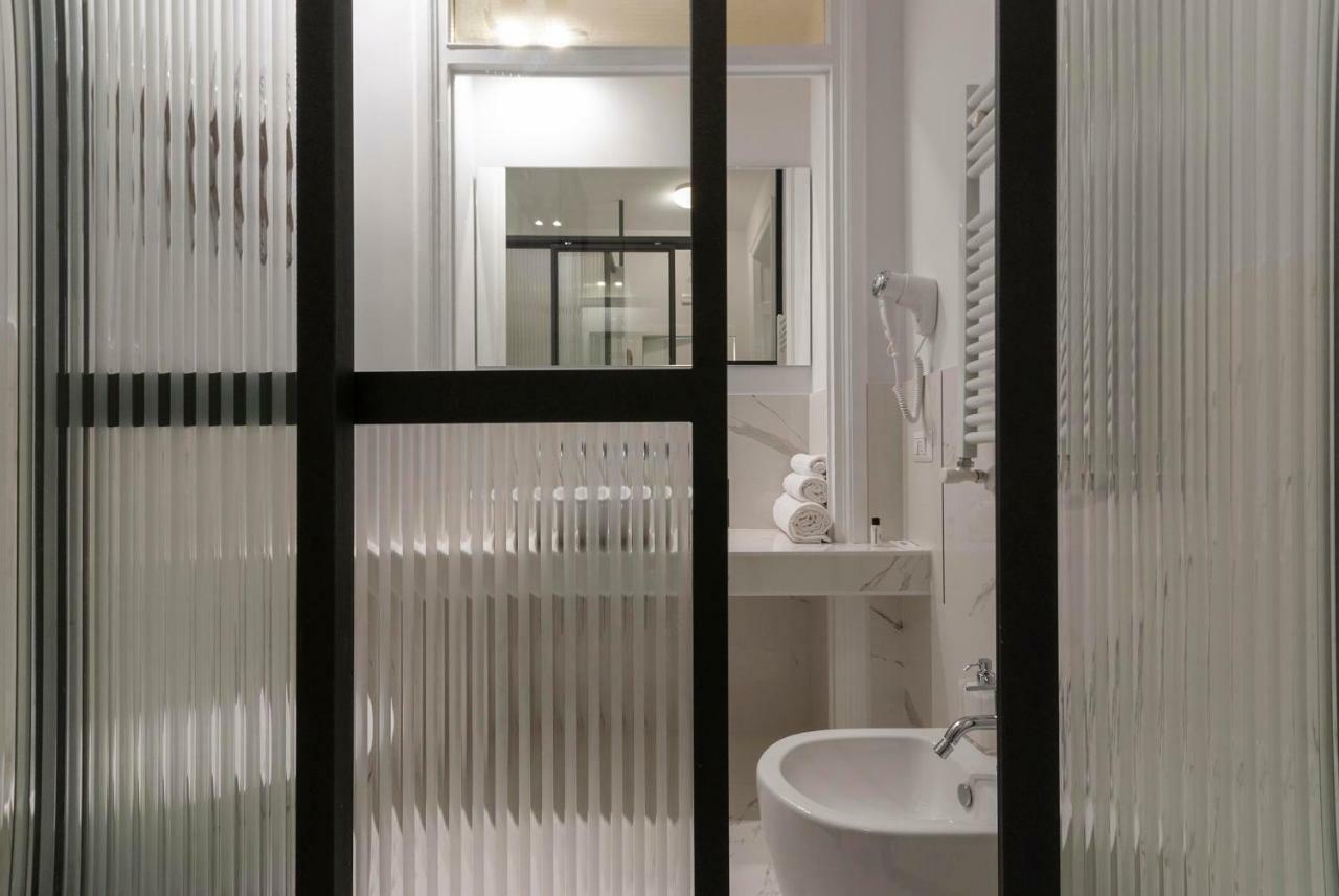 Bea Suites Luxury Rooms Рим Номер фото